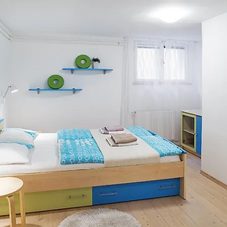 Your Colourful Apartman